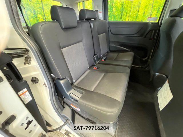 Toyota SIENTA 2018-10 8355597-9