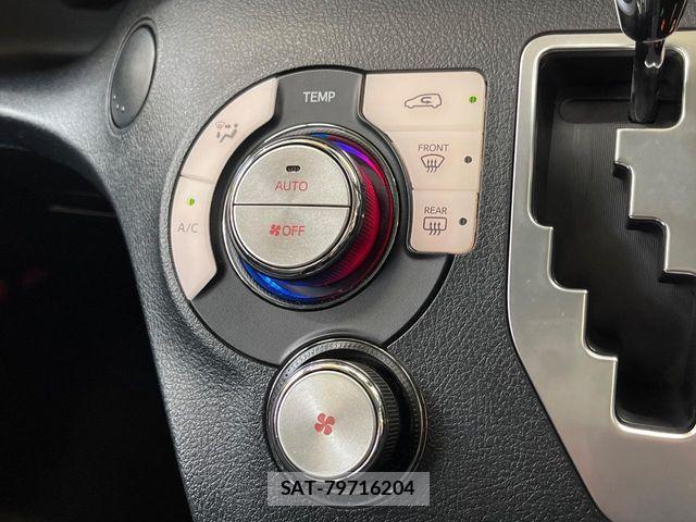 Toyota SIENTA 2018-10 8355597-7