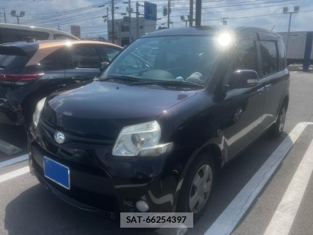 Toyota SIENTA 2011-11 8355600-3