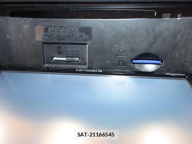 Toyota SIENTA 2012-06 8368697-14