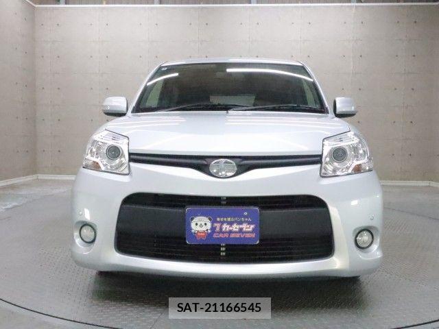 Toyota SIENTA 2012-06 8368697-25