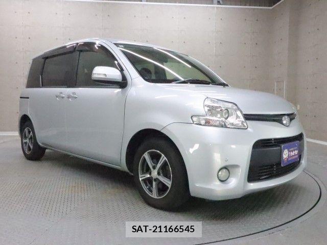 Toyota SIENTA 2012-06 8368697-26