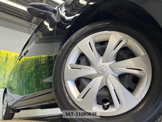Toyota SIENTA 2021-06 8368686-13