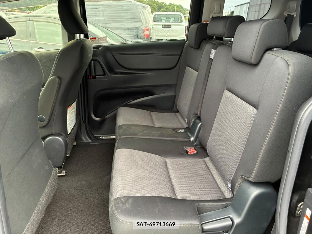 Toyota SIENTA 2020-05 8344475-9