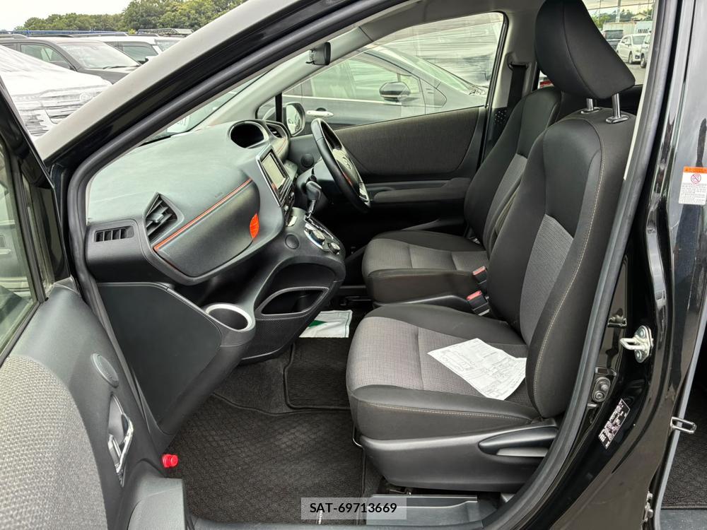 Toyota SIENTA 2020-05 8344475-10