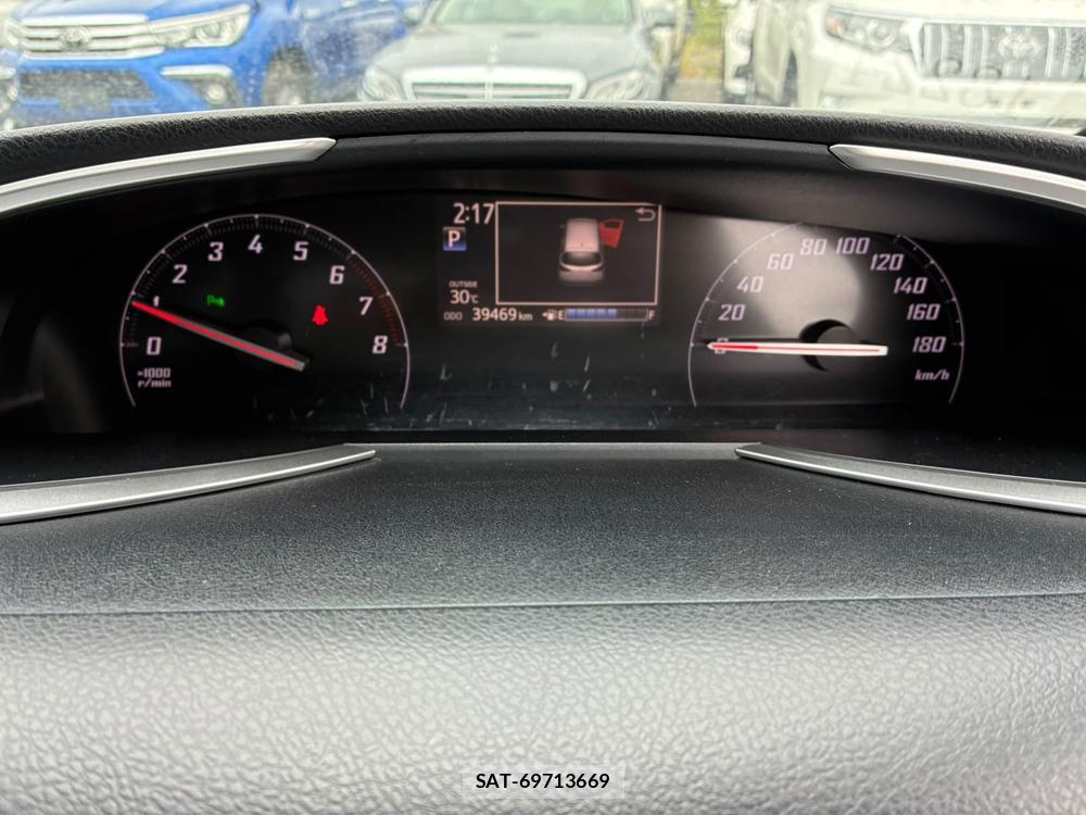 Toyota SIENTA 2020-05 8344475-15