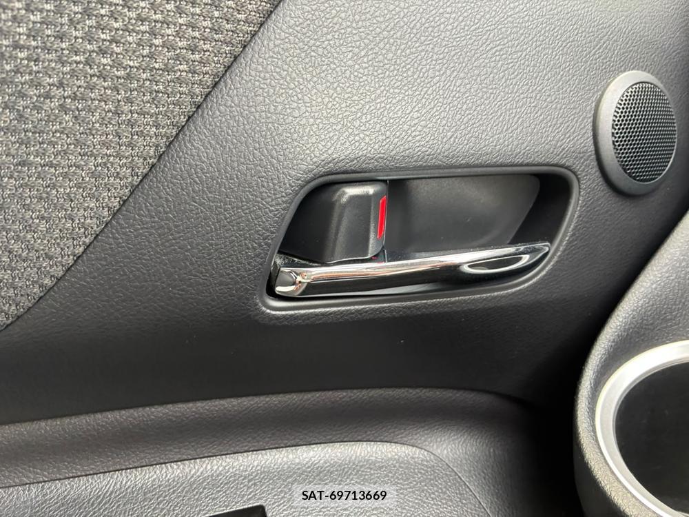 Toyota SIENTA 2020-05 8344475-21