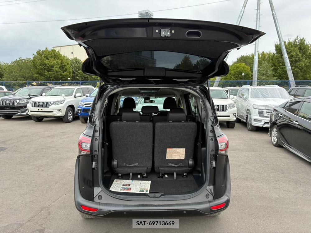 Toyota SIENTA 2020-05 8344475-26