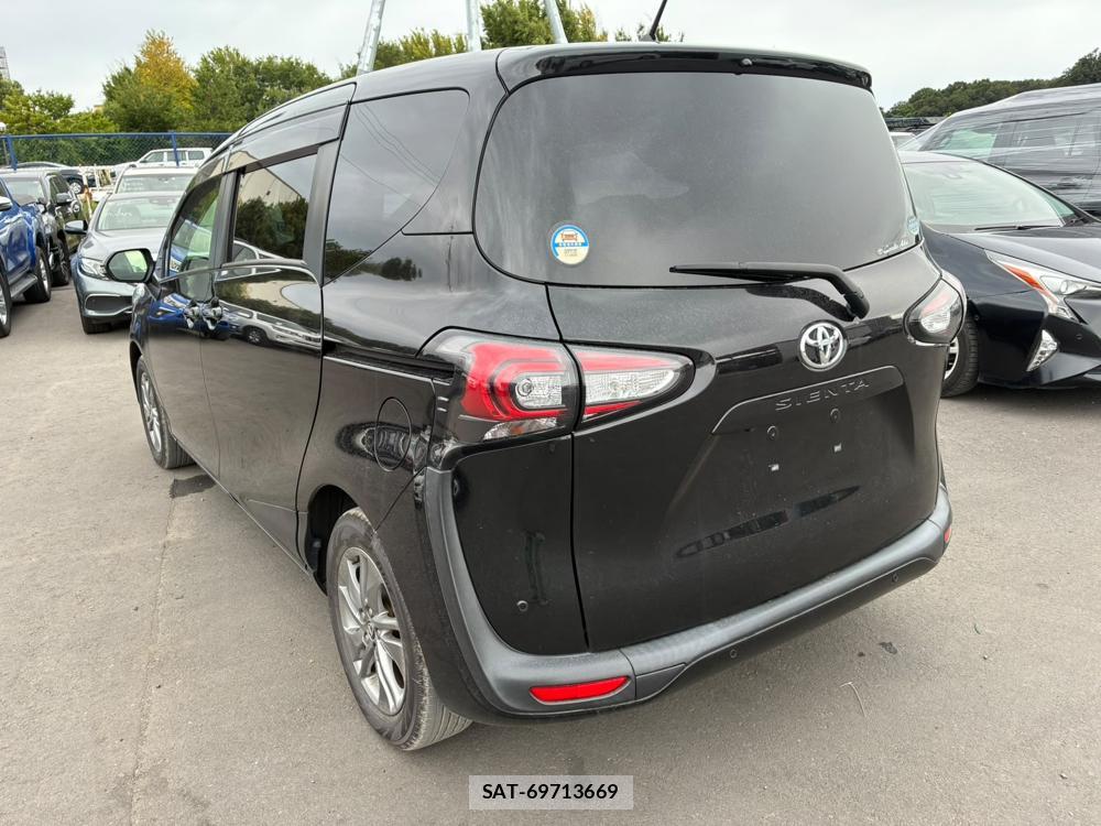 Toyota SIENTA 2020-05 8344475-2