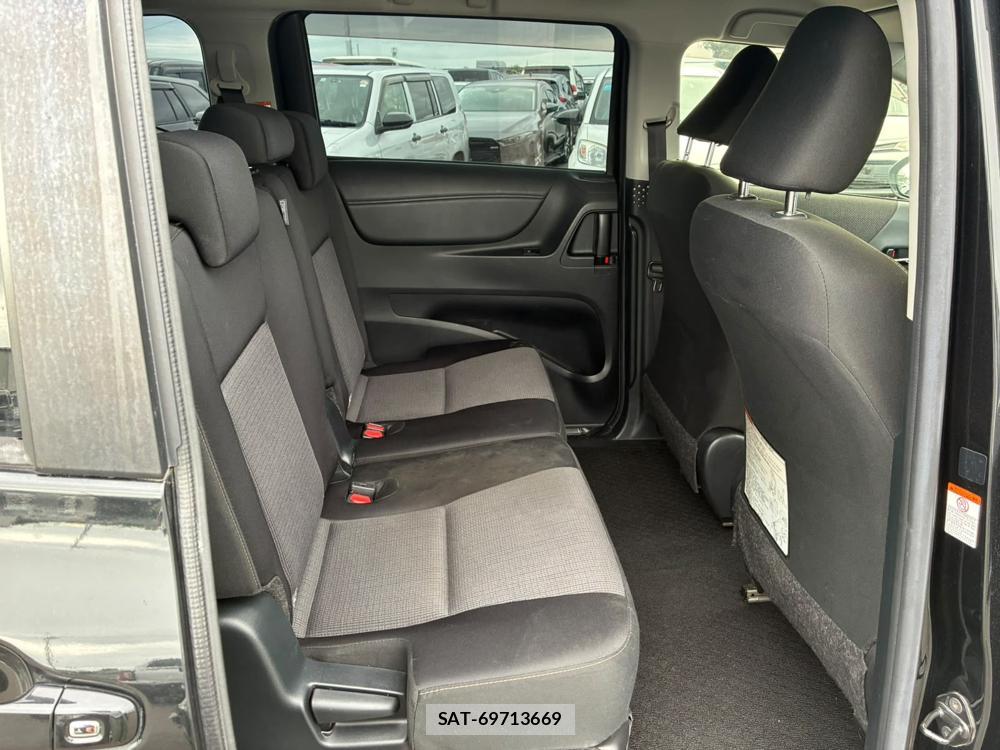 Toyota SIENTA 2020-05 8344475-8