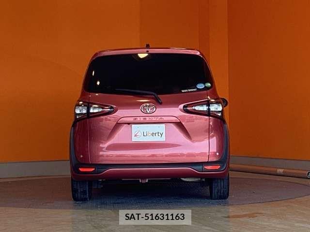 Toyota SIENTA 2018-06 8368695-9