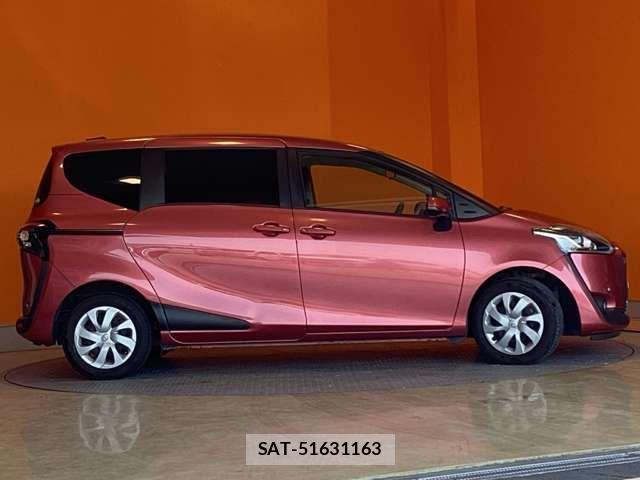 Toyota SIENTA 2018-06 8368695-7
