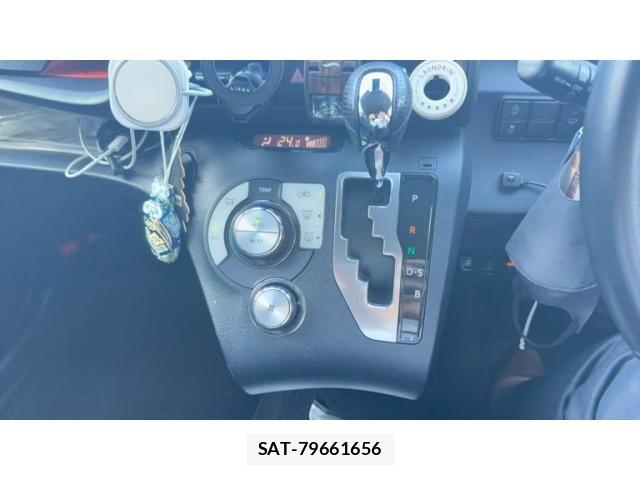 Toyota SIENTA 2015-09 8368694-13