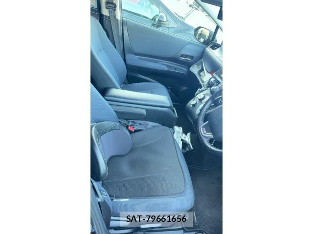 Toyota SIENTA 2015-09 8368694-19
