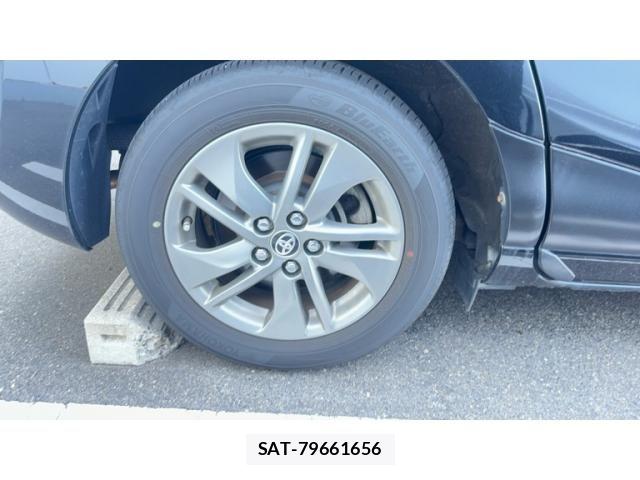 Toyota SIENTA 2015-09 8368694-5
