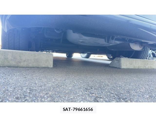 Toyota SIENTA 2015-09 8368694-7