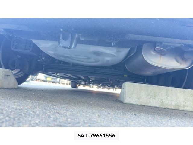 Toyota SIENTA 2015-09 8368694-8