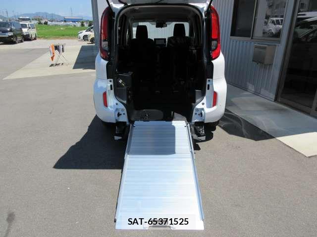 Toyota SIENTA 2026-07 8368684-11