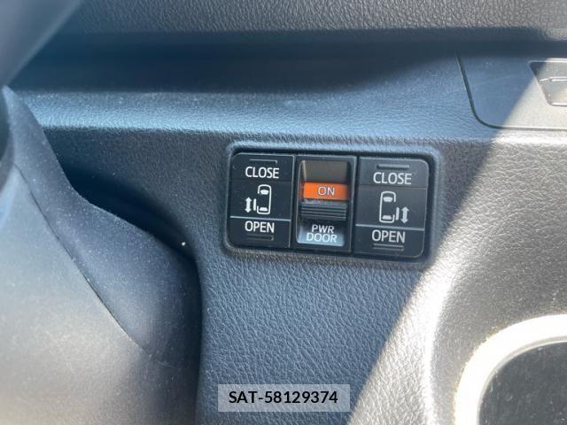 Toyota SIENTA 2015-09 8368696-10