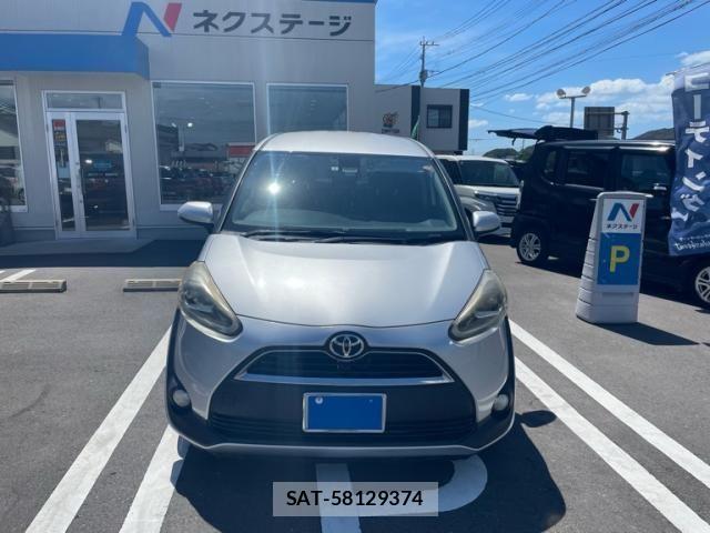 Toyota SIENTA 2015-09 8368696-1