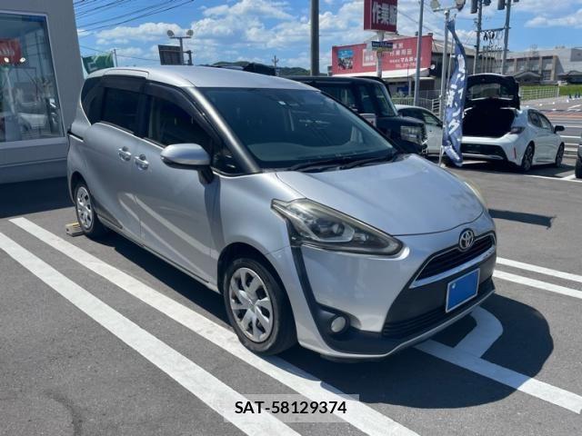 Toyota SIENTA 2015-09 8368696-2