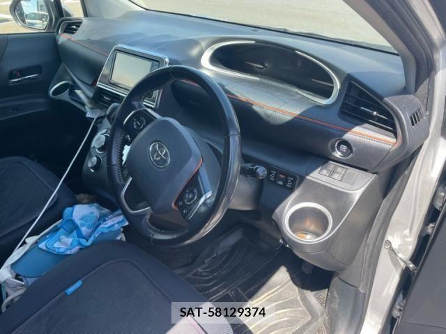 Toyota SIENTA 2015-09 8368696-8