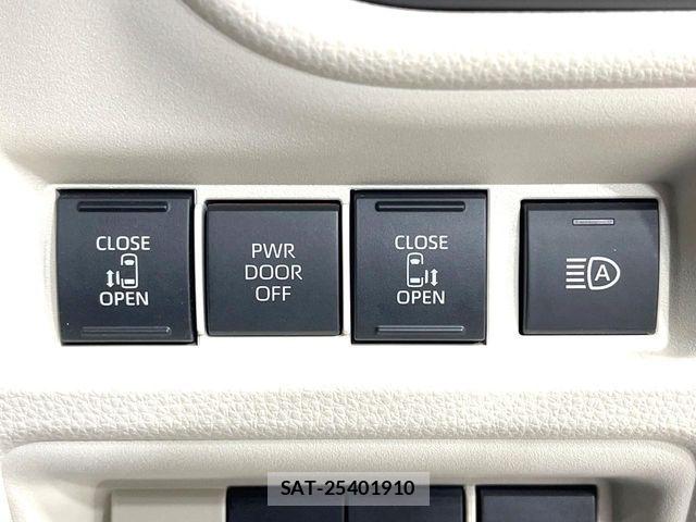 Toyota SIENTA 2023-07 8368683-4