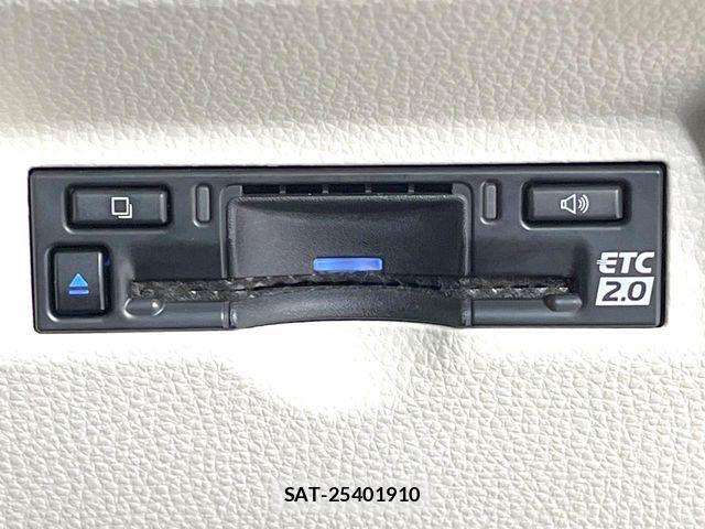 Toyota SIENTA 2023-07 8368683-7