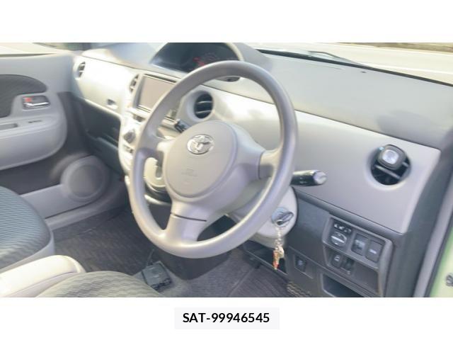 Toyota SIENTA 2009-10 8368702-10