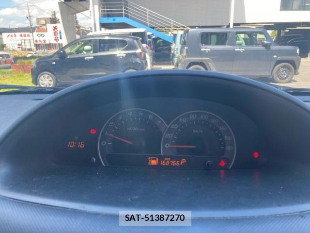 Toyota SIENTA 2009-10 8368700-14