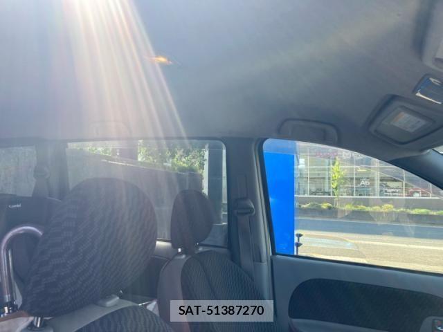 Toyota SIENTA 2009-10 8368700-7