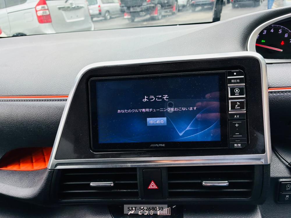 Toyota SIENTA 2019-07 8252485-17