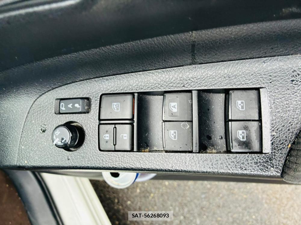 Toyota SIENTA 2019-07 8252485-20