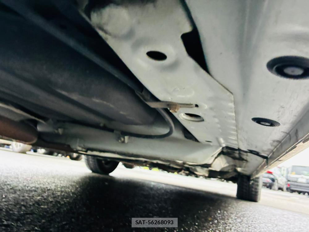 Toyota SIENTA 2019-07 8252485-34