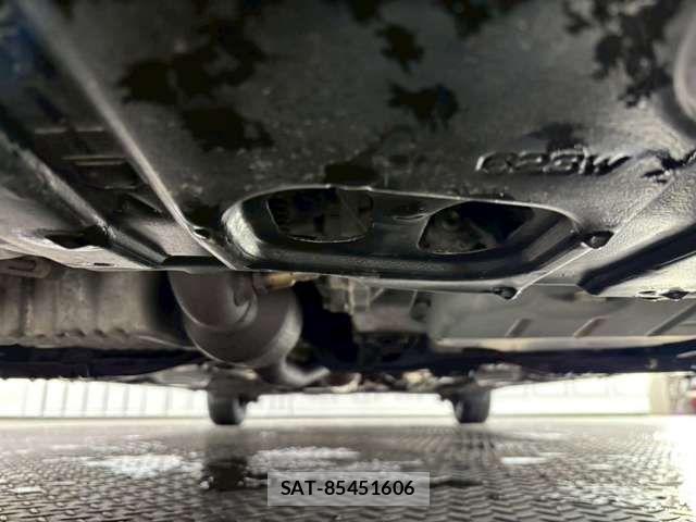 Toyota SIENTA 2016-02 8368692-10