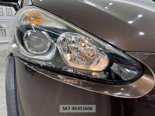 Toyota SIENTA 2016-02 8368692-15