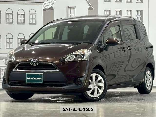 Toyota SIENTA 2016-02 8368692-3