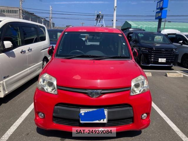 Toyota SIENTA 2011-10 8368699-0