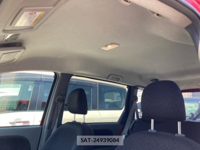 Toyota SIENTA 2011-10 8368699-9