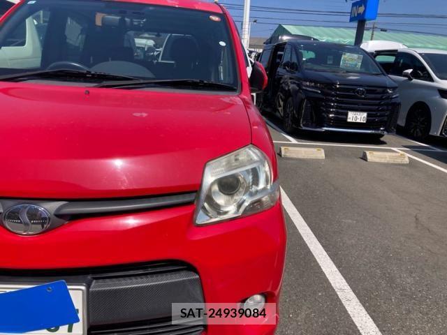 Toyota SIENTA 2011-10 8368699-1