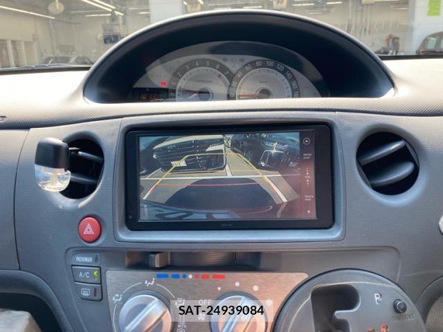 Toyota SIENTA 2011-10 8368699-20