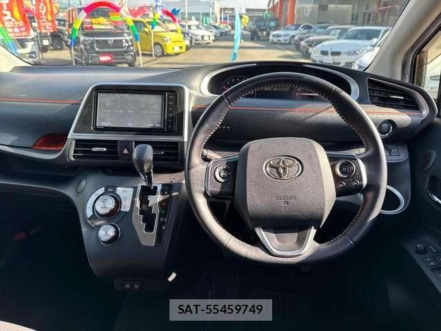 Toyota SIENTA 2019-09 8368687-16