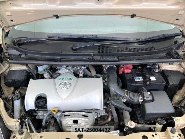 Toyota SIENTA 2019-02 8372181-16