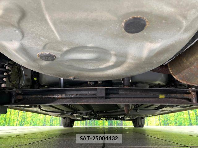 Toyota SIENTA 2019-02 8372181-17