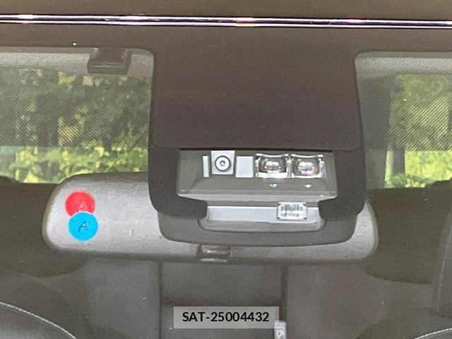 Toyota SIENTA 2019-02 8372181-4