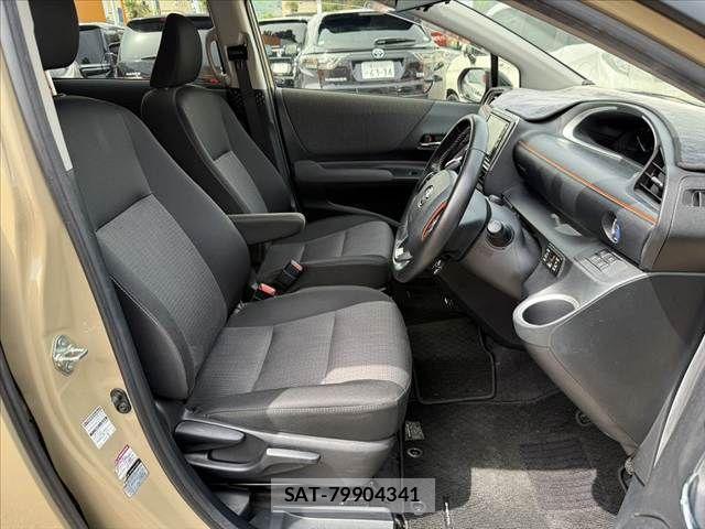 Toyota SIENTA 2019-03 8372180-15