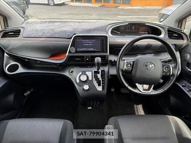 Toyota SIENTA 2019-03 8372180-1
