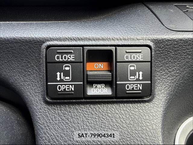 Toyota SIENTA 2019-03 8372180-21