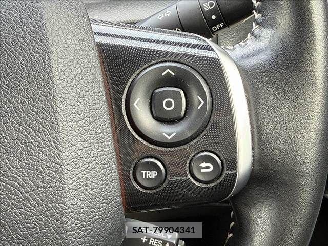 Toyota SIENTA 2019-03 8372180-23