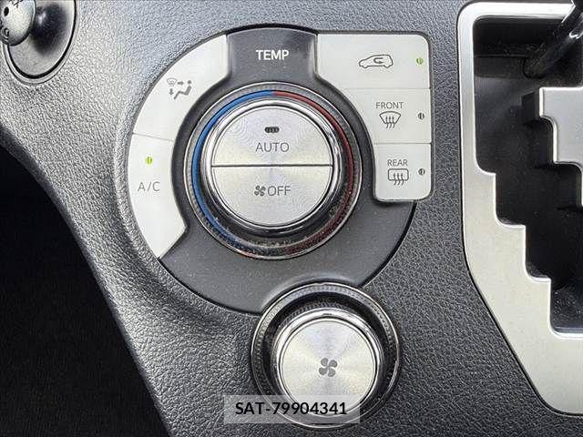 Toyota SIENTA 2019-03 8372180-25